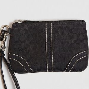 Vintage Coach Black Signature C Wristlet White Contrast Stitching Y2K